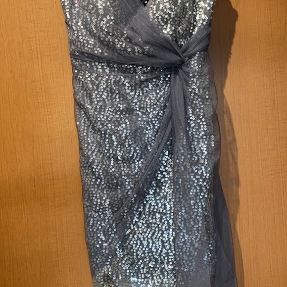 DONATED New Years Eve/Holiday party Sequined, lined. JUMP Apparel. Size 5/6 - Picture 7 of 9